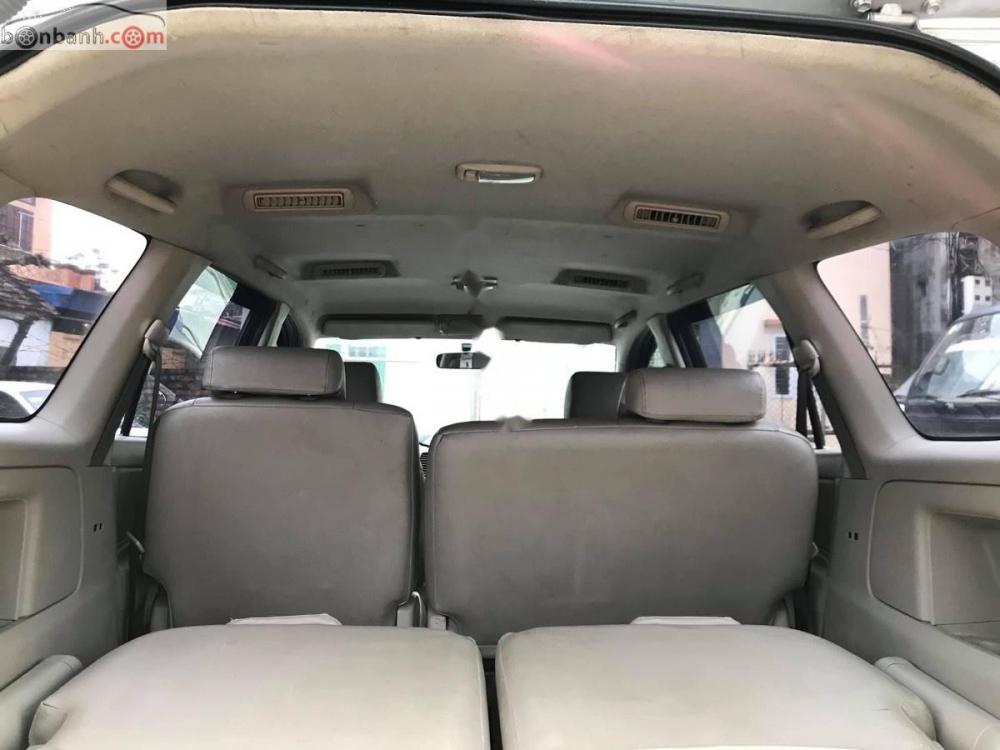 Toyota Innova 2011 - Bán xe cũ Toyota Innova năm 2011, màu bạc xe gia đình