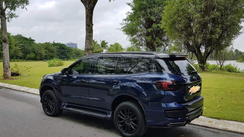 Ford Everest   2.0 biturbo AT  2018 - Bán Ford Everest 2.0 biturbo AT sản xuất 2018