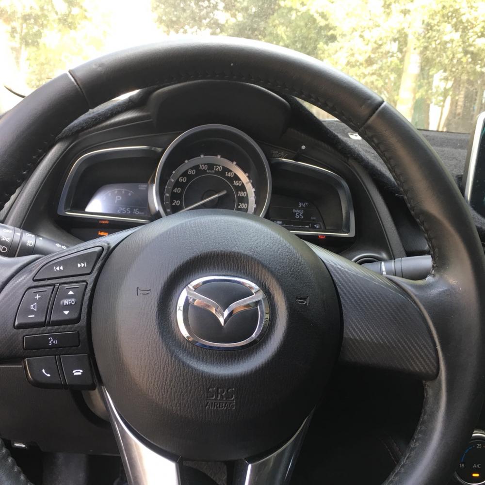 Mazda 2 2016 - Bán xe Mazda 2 đời 2016, màu trắng, giá 510tr