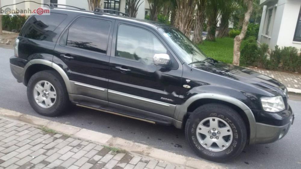 Ford Escape 2005 - Cần bán gấp Ford Escape sản xuất 2005, màu đen chính chủ, giá 215tr