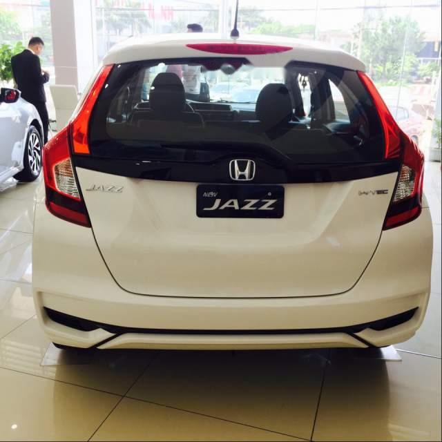 Honda Jazz 1.5V CVT 2018 - Bán xe Honda Jazz 1.5V CVT năm 2018, màu trắng, nhập khẩu nguyên chiếc, giá tốt