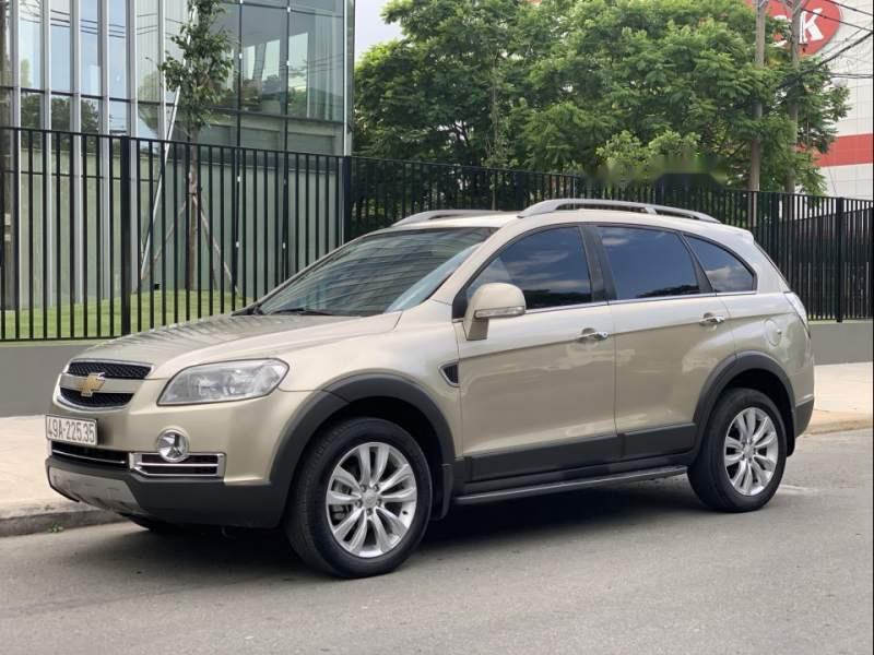 Chevrolet Captiva   2010 - Cần bán gấp Chevrolet Captiva đời 2010, màu vàng còn mới, giá 380tr