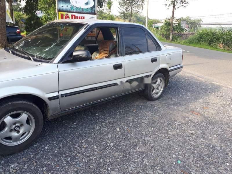 Toyota Corolla 1988 - Bán Toyota Corolla năm 1988, màu bạc, nhập khẩu nguyên chiếc