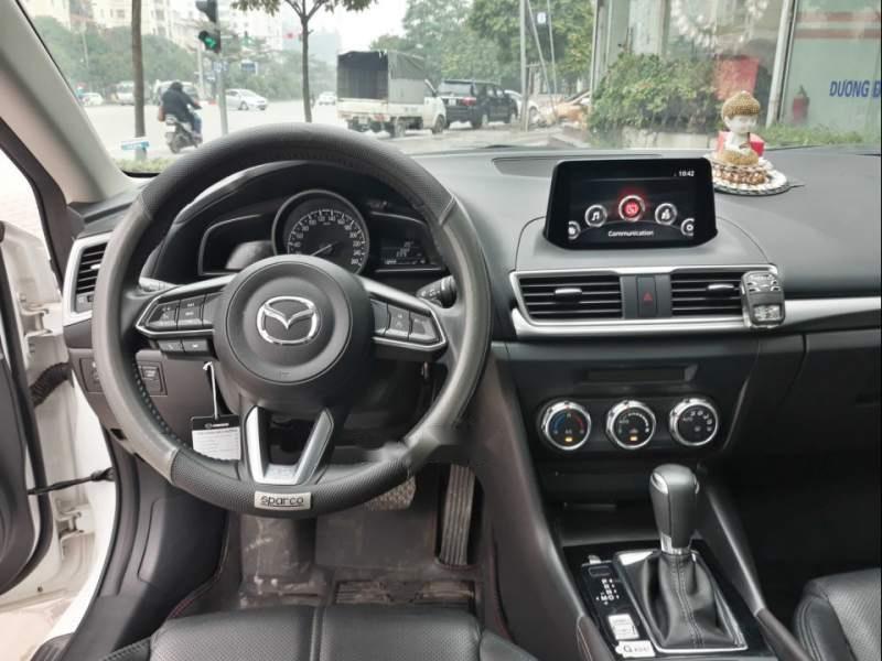 Mazda 3   Facelift  2017 - Bán xe Mazda 3 Facelift đời 2017, màu trắng như mới