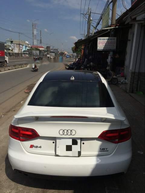 Audi A4 2010 - Bán ô tô Audi A4 năm 2010, màu trắng, nhập khẩu nguyên chiếc còn mới, giá chỉ 670 triệu