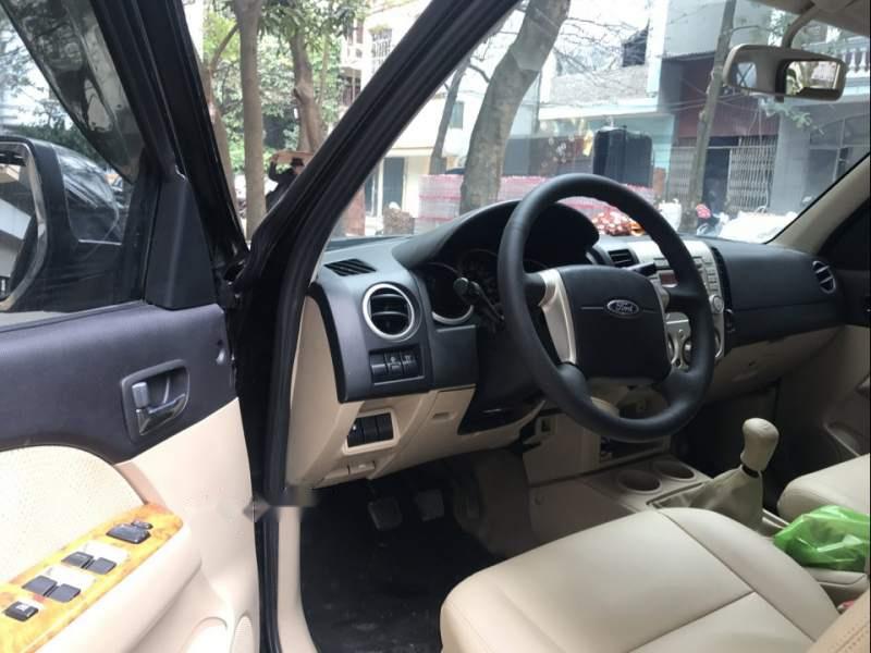 Ford Everest 2011 - Cần bán lại xe Ford Everest năm sản xuất 2011, màu đen, giá chỉ 510 triệu