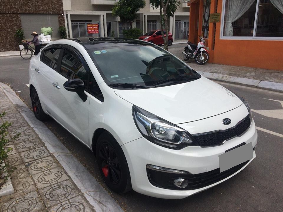 Kia Rio 1.4 AT 2016 - Bán Kia Rio tự động 2016, màu trắng rất tuyệt vời