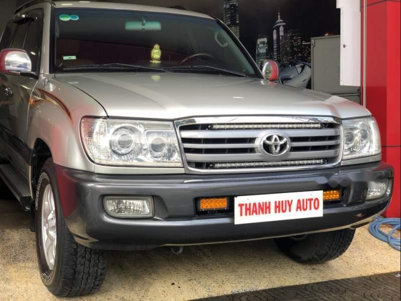 Toyota Land Cruiser 2005 - Bán xe Toyota Land Cruiser sản xuất năm 2005, 600tr