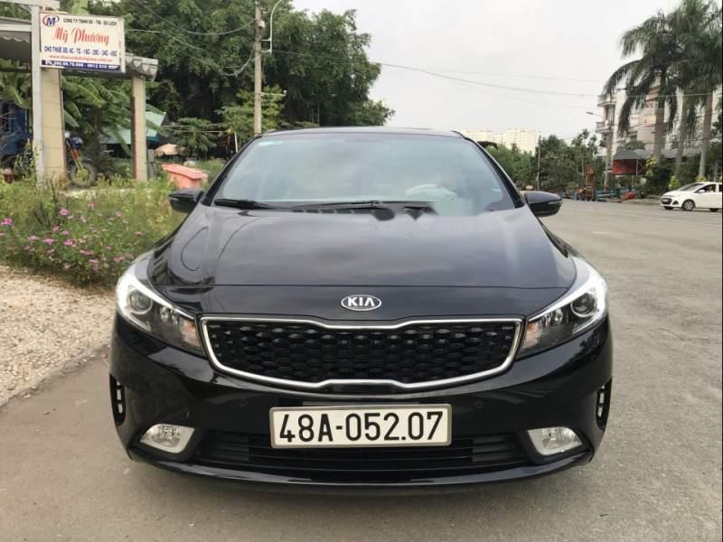 Kia Cerato 2016 - Cần bán xe Kia Cerato 2016, màu đen, giá chỉ 545 triệu