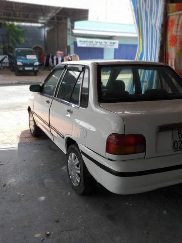 Kia Pride 1995 - Cần bán gấp Kia Pride năm 1995, màu trắng