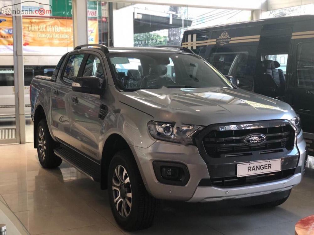 Ford Ranger Wildtrak 2.0L 4x4 AT 2018 - Cần bán Ford Ranger Wildtrak 2.0L 4x4 AT 2018, màu bạc, nhập khẩu nguyên chiếc