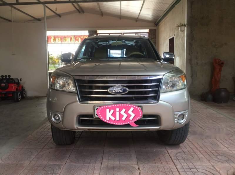 Ford Everest  2.5L 4x2 AT 2011 - Bán Ford Everest 2.5L 4x2 AT đời 2011 số tự động