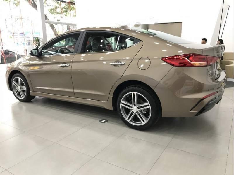 Hyundai Elantra 2019 - Bán Hyundai Elantra đời 2019 giá cạnh tranh