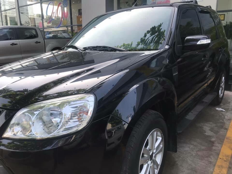 Ford Escape XLT 2012 - Bán Ford Escape XLT sản xuất năm 2012, màu đen