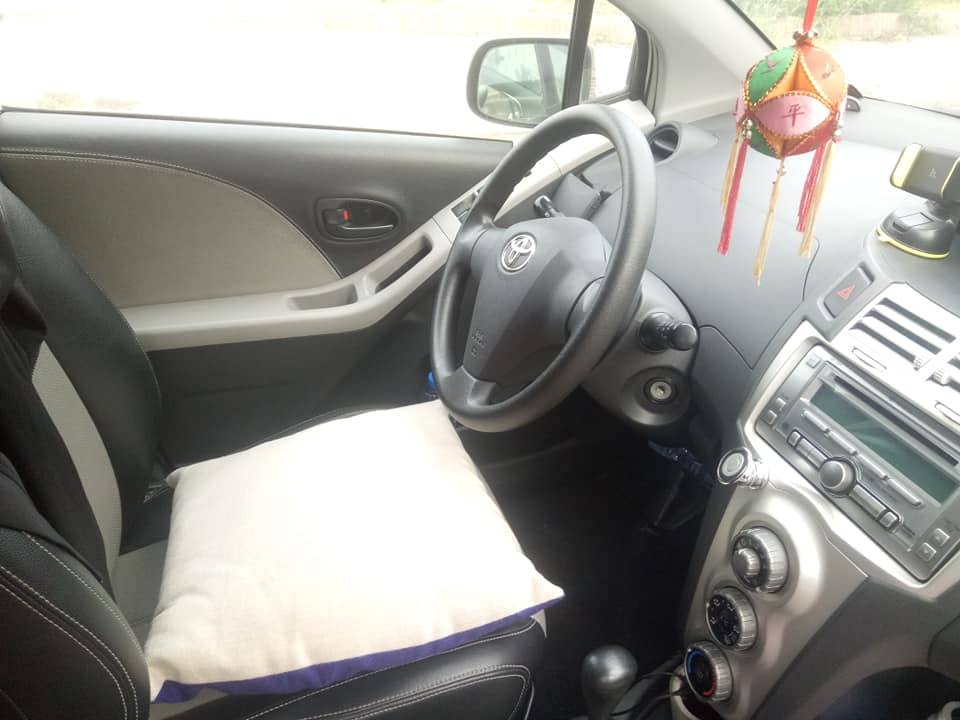 Toyota Yaris   2008 - Bán xe Toyota Yaris 2008 số tự động, nhập Nhật nguyên chiếc