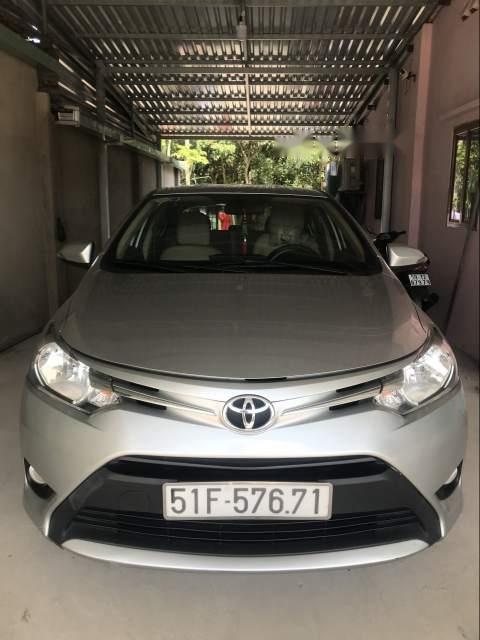 Toyota Vios 2015 - Cần bán gấp Toyota Vios năm 2015, màu bạc, 439tr