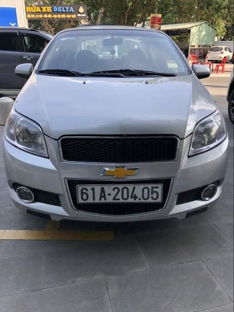 Chevrolet Aveo 2014 - Bán ô tô Chevrolet Aveo đời 2014, màu bạc như mới, 275tr