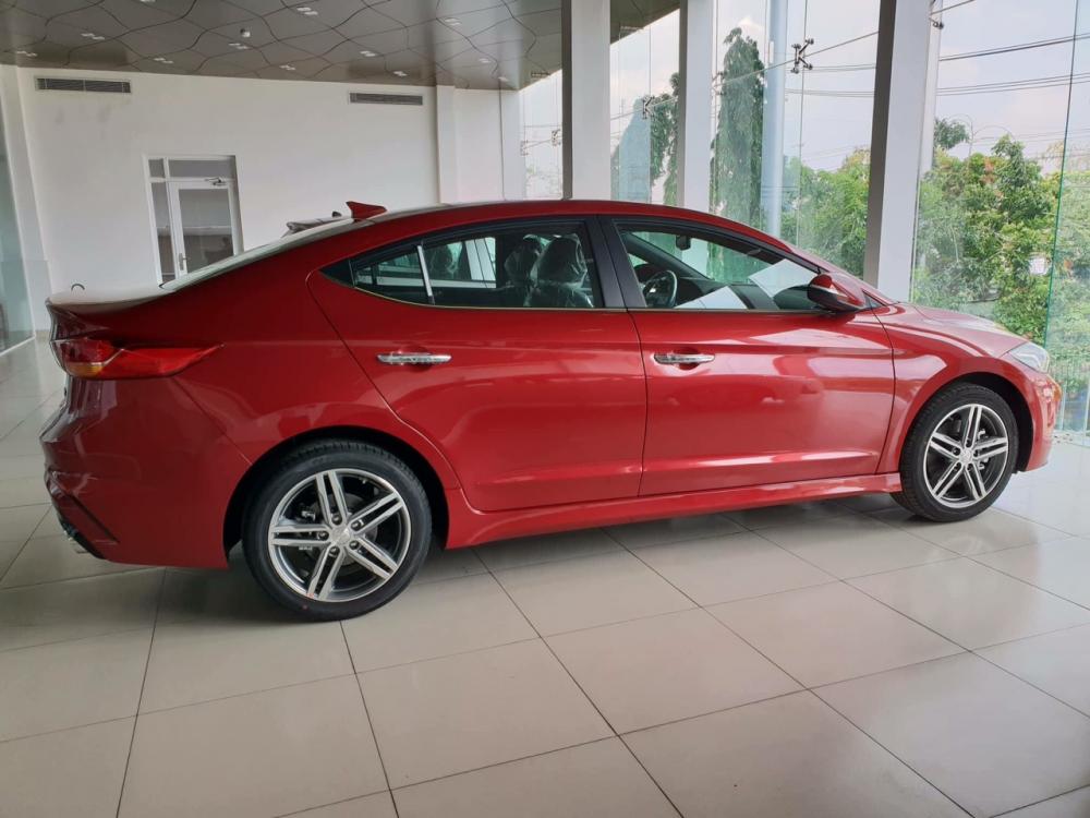 Hyundai Elantra 1.6 Turbo  2019 - Vũng Tàu _Xe sẵn chỉ với 203tr + Hyundai Elantra Sport 2019 + Hỗ trợ trả góp_KM ngay liên hệ zalo 0933.222.638