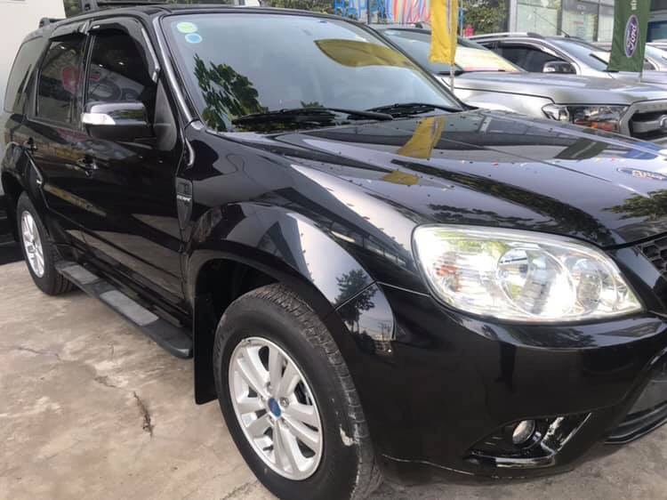 Ford Escape XLT 2012 - Bán Ford Escape XLT sản xuất năm 2012, màu đen