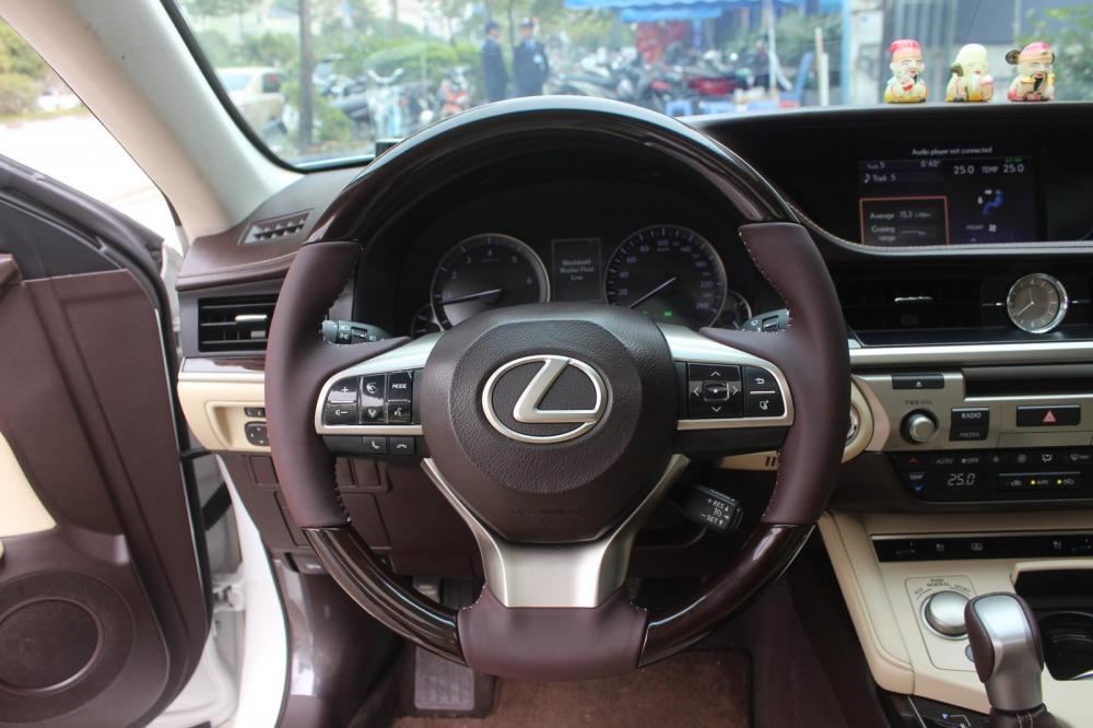 Lexus ES 250 2017 - VOV Auto bán xe Lexus ES 250 2017 màu trắng, xe nhập