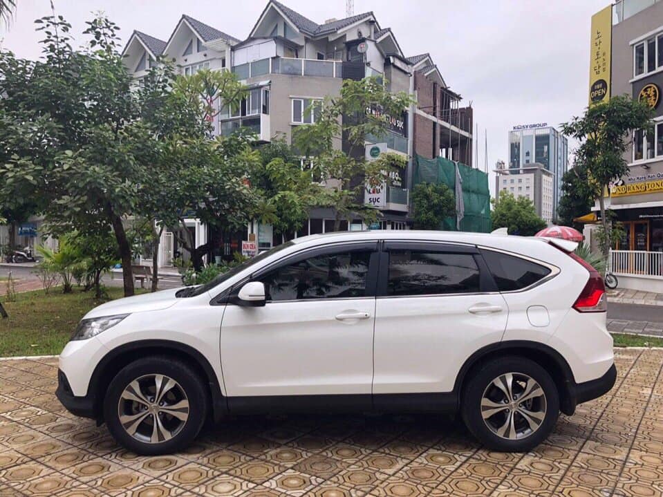 Honda CR V 2.4 AT 2015 - Cần bán Honda CRV 2015 2.4AT, full options, màu trắng cực ngầu