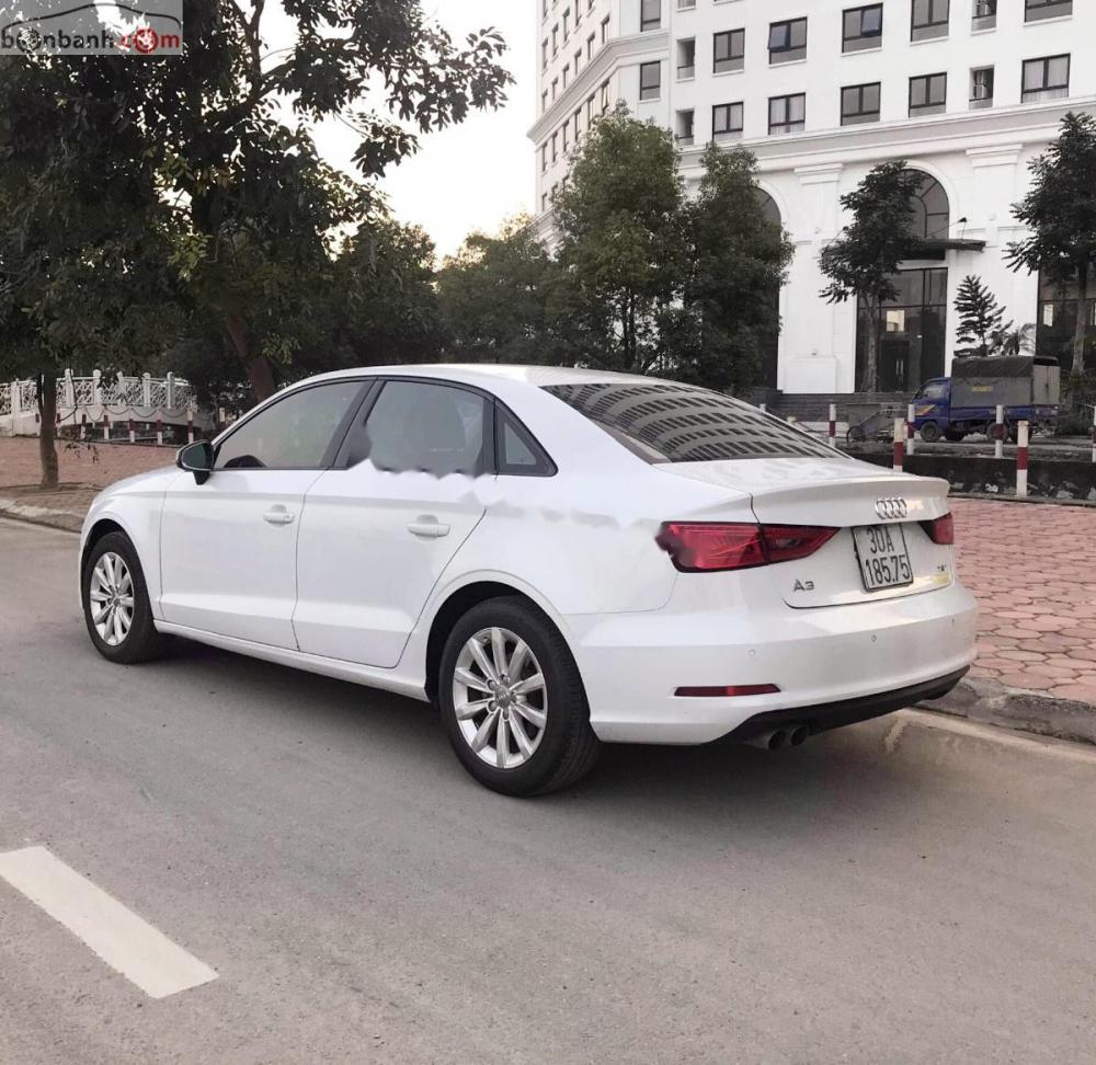 Audi A3 2013 - Bán Audi A3 sản xuất 2013 đăng ký 2014, đã đi 5 vạn km