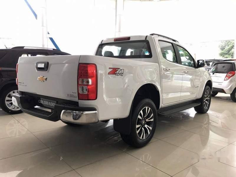 Chevrolet Colorado 2018 - Bán Chevrolet Colorado năm sản xuất 2018, màu trắng, nhập khẩu nguyên chiếc, 651tr