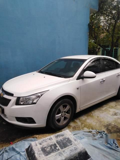 Chevrolet Cruze  LTZ  2014 - Cần bán lại xe Chevrolet Cruze LTZ sản xuất 2014, màu trắng