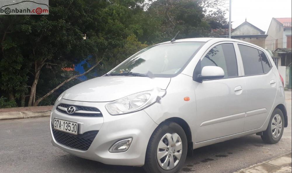 Hyundai i10 1.1 MT 2013 - Cần bán lại xe Hyundai i10 1.1 MT năm 2013, nhập khẩu nguyên chiếc từ Ấn Độ, không lỗi, không taxi, dịch vụ