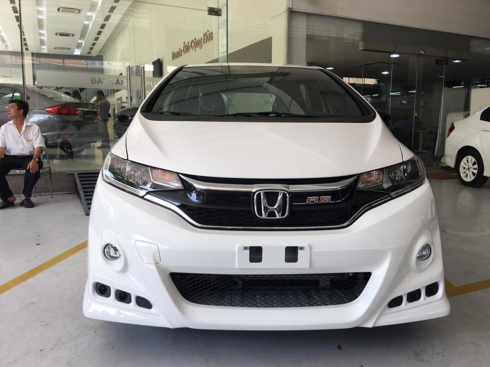 Honda Jazz RS 2018 - Honda Jazz RS giá hấp dẫn chỉ trong tháng 1/2018, hỗ trợ hơn 50 triệu, giao xe trước Tết