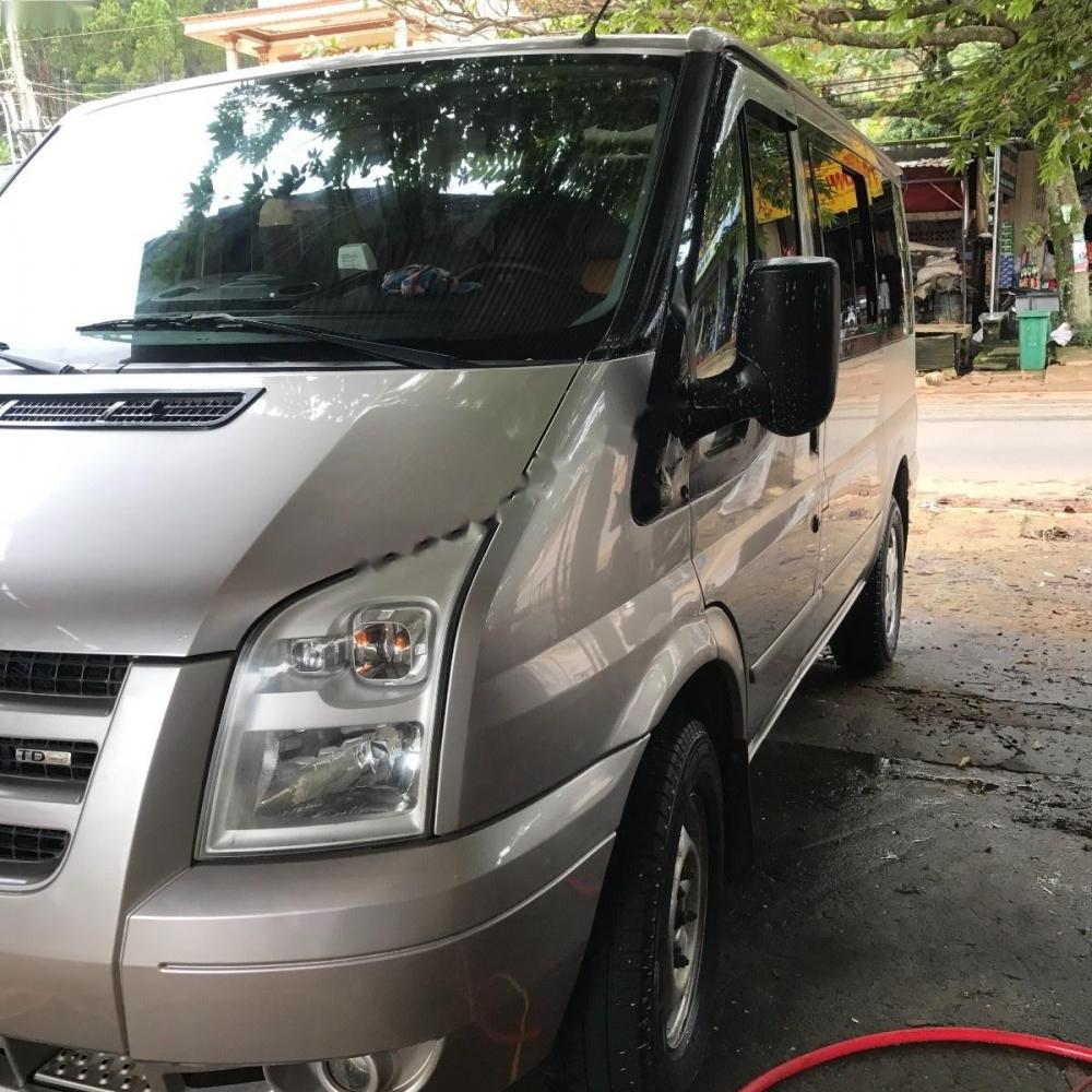 Ford Transit 2.4L 9 Seater 2007 - Bán Ford Transit 9 chỗ, máy dầu, đời 2007 màu bạc, xe sử dụng giữ gìn