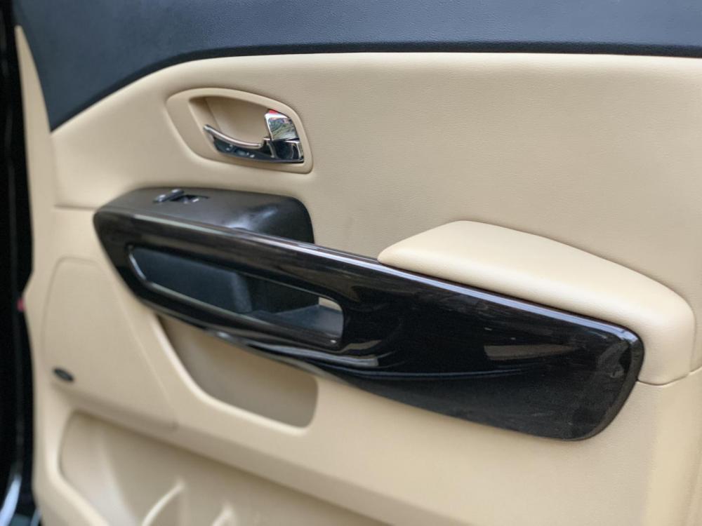 Kia Sedona 2015 - Xe đẹp phục vụ đến tận 30 tết, cần bán xe Kia Sedona năm sản xuất 2015