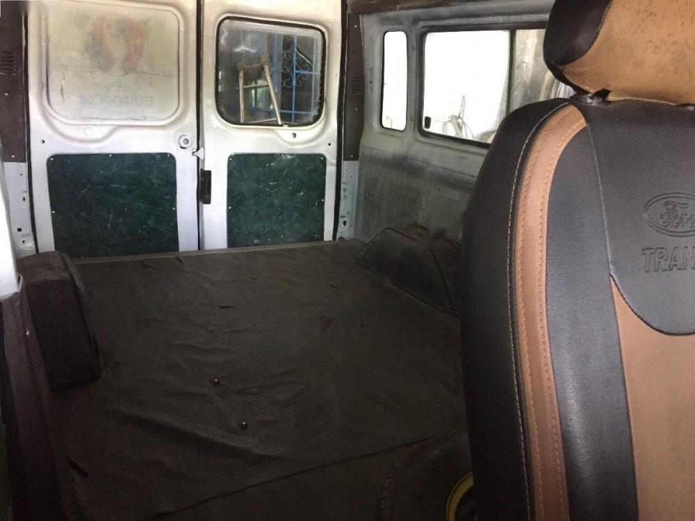 Ford Transit 2.4L 2003 - Gia đình cần bán Ford Transit 2003 đã hạ tải 6 chỗ, 900kg