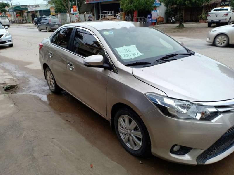 Toyota Vios E 2014 - Cần bán lại xe Toyota Vios E đời 2014, giá 425tr