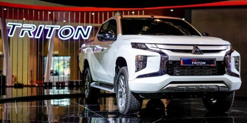 Mitsubishi Triton 2019 - Bán xe Mitsubishi Triton sản xuất 2019, màu trắng, nhập khẩu