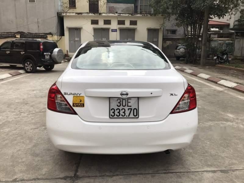 Nissan Sunny 1.5MT 2016 - Bán Nissan Sunny 1.5MT đời 2016, màu trắng số sàn