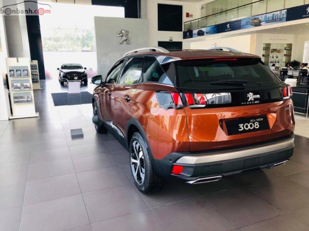 Peugeot 3008 1.6 AT 2019 - Cần bán Peugeot 3008 1.6 AT sản xuất 2019, thiết kế chắc chắn, đậm tính SUV