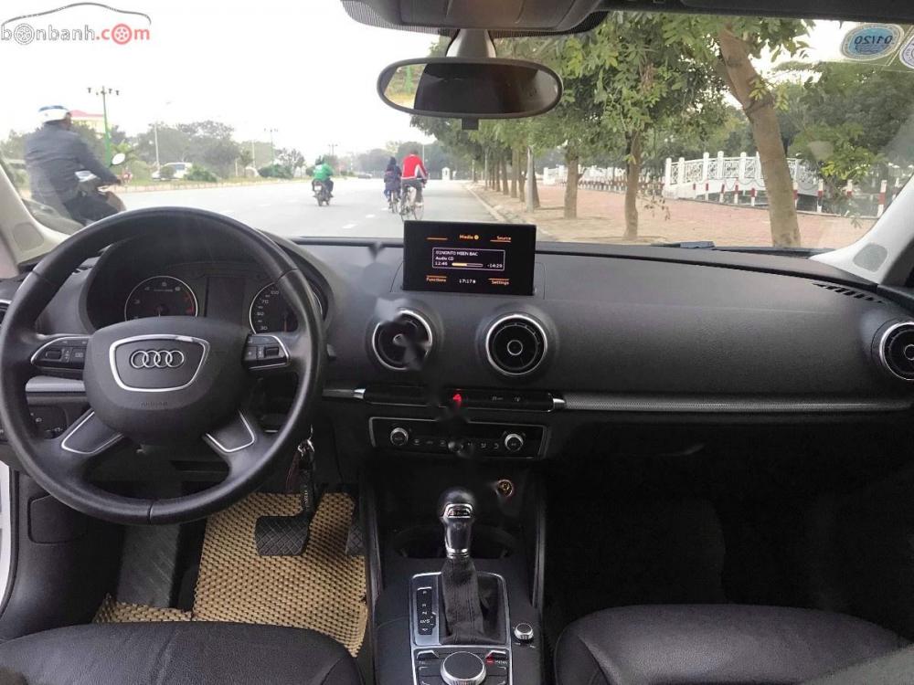 Audi A3 2013 - Bán Audi A3 sản xuất 2013 đăng ký 2014, đã đi 5 vạn km