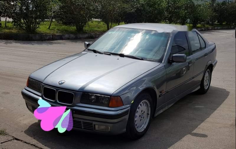 BMW 3 Series  320i 1996 - Bán xe BMW 320i đời 1996, đã đầu tư thay thế toàn bộ khung gầm, nội thất, lốp