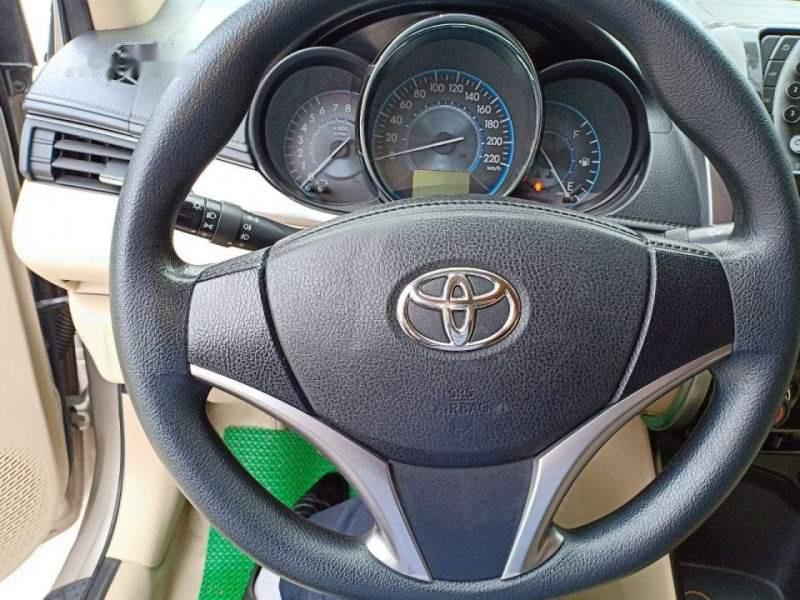 Toyota Vios E 2014 - Cần bán lại xe Toyota Vios E đời 2014, giá 425tr