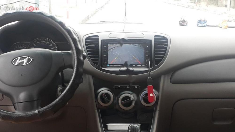 Hyundai i10 1.1 MT 2013 - Cần bán lại xe Hyundai i10 1.1 MT năm 2013, nhập khẩu nguyên chiếc từ Ấn Độ, không lỗi, không taxi, dịch vụ