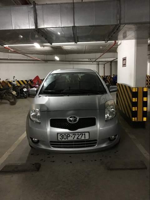 Toyota Yaris 2008 - Bán xe Toyota Yaris đời 2008, màu bạc