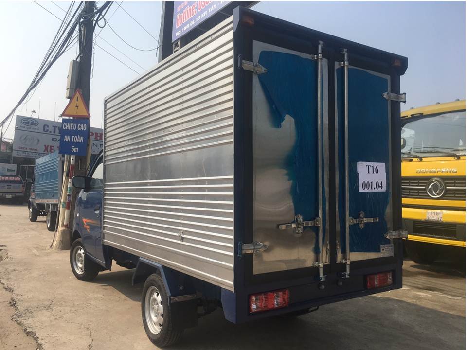 Xe tải 500kg - dưới 1 tấn 2019 - Bán xe tải Dongben thùng kín, 40tr giao xe ngay