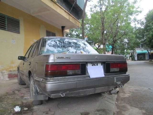 Nissan Bluebird   1992 - Bán xe Nissan Bluebird đời 1992, màu bạc, nhập khẩu, chính chủ, giá chỉ 30 triệu