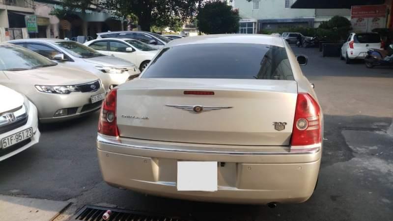 Chrysler 300C 2010 - Cần bán xe Chrysler 300C năm sản xuất 2010, màu bạc, nhập khẩu giá cạnh tranh