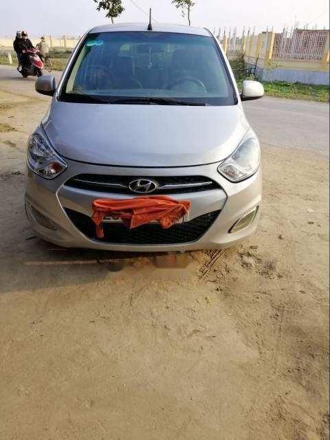 Hyundai i10 2012 - Bán ô tô Hyundai i10 năm 2012, màu bạc, nhập khẩu nguyên chiếc