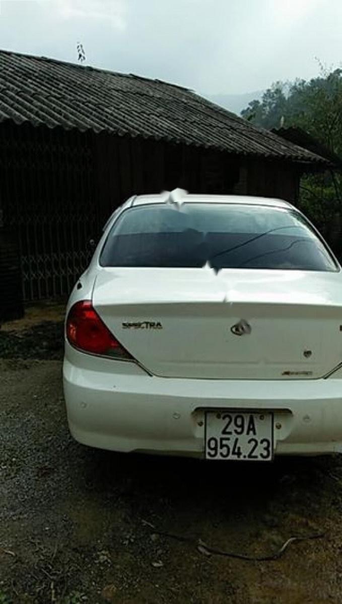 Kia Spectra 1.6 MT 2003 - Bán xe cũ Kia Spectra 1.6 MT đời 2003, màu trắng giá cạnh tranh