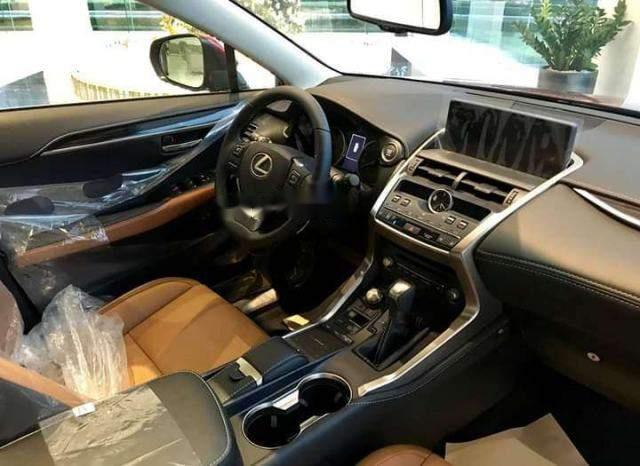 Lexus NX 300 2019 - Bán Lexus NX 300 sản xuất năm 2019, màu đỏ, nhập khẩu