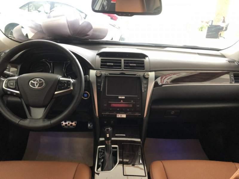 Toyota Camry   2.5Q  2019 - Cần bán Toyota Camry 2.5Q sản xuất năm 2019