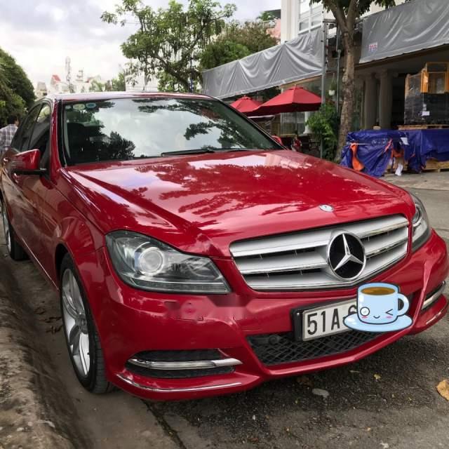 Mercedes-Benz C class   C200  2013 - Bán C200 đời 2013, màu đỏ, nội ngoại thất còn rất mới, không lỗi lầm